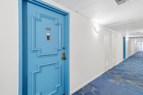 Купить кондоминиум в Холливуд, Флорида 3 комнаты, 78.41м2, № 2146908 - фото 2