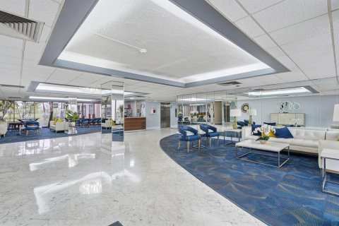Купить кондоминиум в Холливуд, Флорида 3 комнаты, 78.41м2, № 2146908 - фото 28