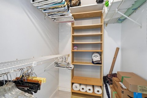 Купить кондоминиум в Холливуд, Флорида 3 комнаты, 78.41м2, № 2146908 - фото 25