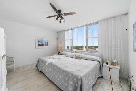 Купить кондоминиум в Холливуд, Флорида 3 комнаты, 78.41м2, № 2146908 - фото 19