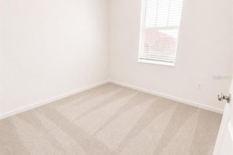 Touwnhouse à louer à Clermont, Floride: 3 chambres, 174.01 m2 № 2111079 - photo 14
