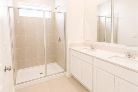 Touwnhouse à louer à Clermont, Floride: 3 chambres, 174.01 m2 № 2111079 - photo 11