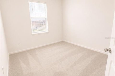 Touwnhouse à louer à Clermont, Floride: 3 chambres, 174.01 m2 № 2111079 - photo 17