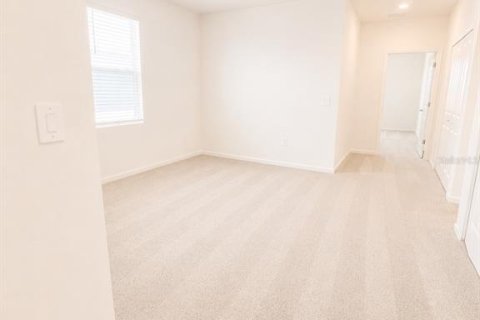 Touwnhouse à louer à Clermont, Floride: 3 chambres, 174.01 m2 № 2111079 - photo 8