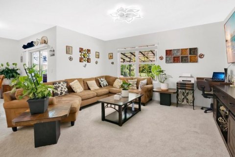 Villa ou maison à vendre à Kissimmee, Floride: 4 chambres, 178.84 m2 № 2199286 - photo 10
