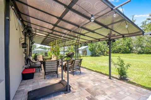 Villa ou maison à vendre à Kissimmee, Floride: 4 chambres, 178.84 m2 № 2199286 - photo 23