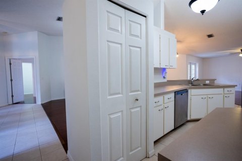 Casa en alquiler en Bradenton, Florida, 3 dormitorios, 196.77 m2 № 1900952 - foto 14