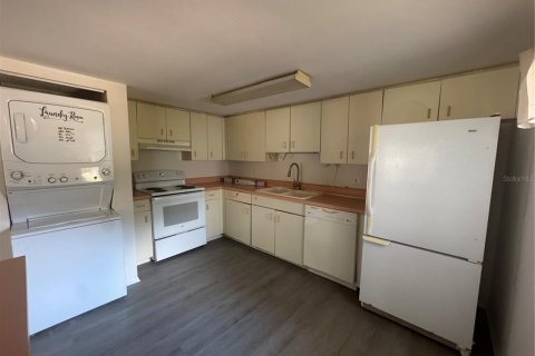 Condominio en alquiler en Ocala, Florida, 2 dormitorios, 82.22 m2 № 1687546 - foto 6