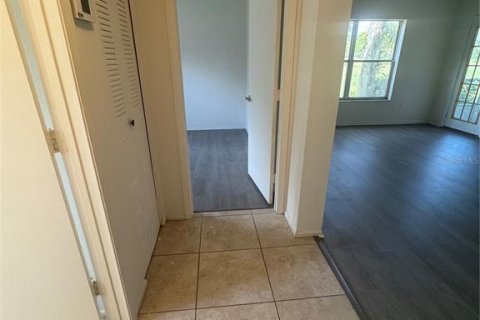Condominio en alquiler en Ocala, Florida, 2 dormitorios, 82.22 m2 № 1687546 - foto 11