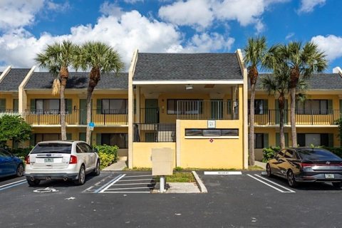 Купить кондоминиум в Бойнтон-Бич, Флорида 1 спальня, 65.4м2, № 2027811 - фото 2