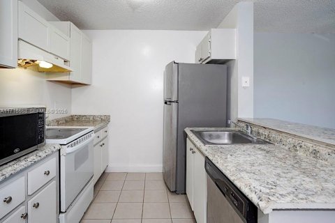 Купить кондоминиум в Бойнтон-Бич, Флорида 1 спальня, 65.4м2, № 2027811 - фото 12