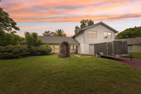 Casa en venta en Hudson, Florida, 4 dormitorios, 190.17 m2 № 1835269 - foto 1