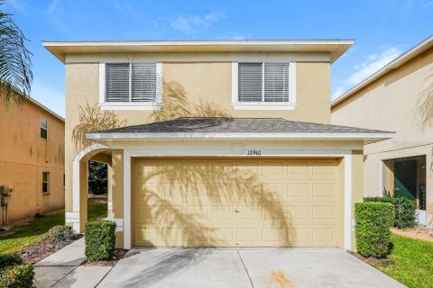 Villa ou maison à Riverview, Floride 4 chambres, 161.28 m2 № 2427486