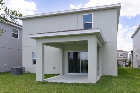House in Davenport, Florida 4 bedrooms, 216.46 sq.m. № 1778718 - photo 28