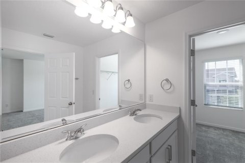House in Davenport, Florida 4 bedrooms, 216.46 sq.m. № 1778718 - photo 23