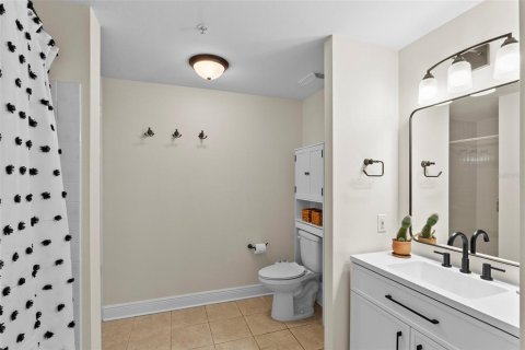 Condo in Tampa, Florida, 2 bedrooms № 2145264 - photo 6