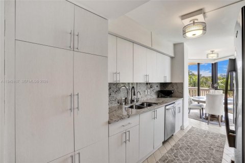 Copropriété à vendre à Aventura, Floride: 3 chambres, 170.94 m2 № 1999206 - photo 21