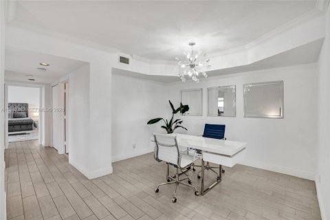 Copropriété à vendre à Aventura, Floride: 3 chambres, 170.94 m2 № 1999206 - photo 19