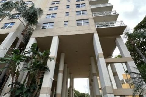 Copropriété à louer à Miami, Floride: 2 chambres, 89.93 m2 № 1976595 - photo 20
