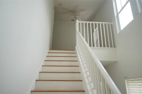 Adosado en alquiler en Tampa, Florida, 2 dormitorios, 128.02 m2 № 1851717 - foto 2