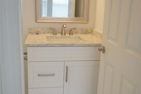 Adosado en alquiler en Tampa, Florida, 2 dormitorios, 128.02 m2 № 1851717 - foto 10