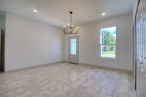 House in Lakeland, Florida 4 bedrooms, 188.41 sq.m. № 2237480 - photo 7