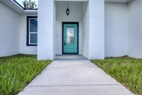 House in Lakeland, Florida 4 bedrooms, 188.41 sq.m. № 2237480 - photo 3