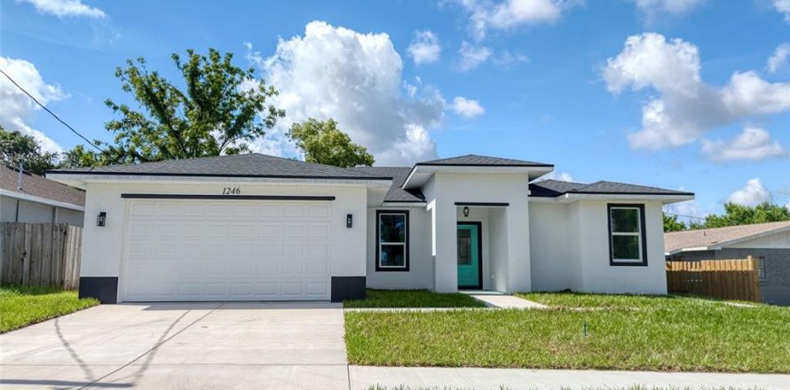 House in Lakeland, Florida 4 bedrooms, 188.41 sq.m. № 2237480