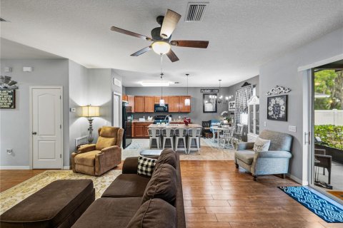 House in Lakeland, Florida 3 bedrooms, 145.58 sq.m. № 1873359 - photo 6