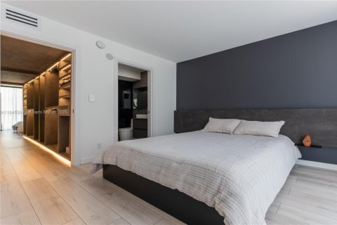 Condo in Sunny Isles Beach, Florida, 2 bedrooms  № 1842360 - photo 20