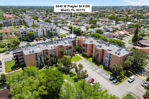 Condo in Miami, Florida, 2 bedrooms № 2241725 - photo 20