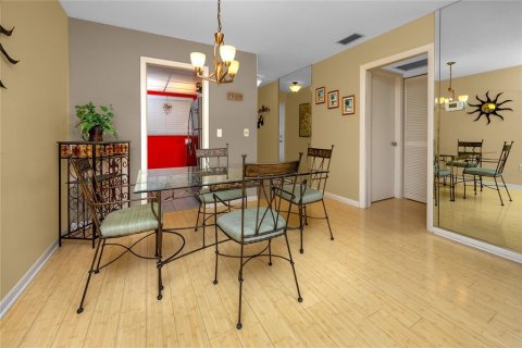 Copropriété à vendre à Clearwater, Floride: 2 chambres, 83.61 m2 № 1913736 - photo 12