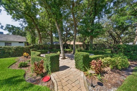 Villa ou maison à vendre à Valrico, Floride: 5 chambres, 376.25 m2 № 2285680 - photo 21