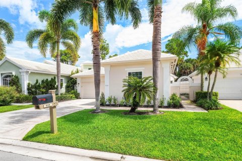 Villa ou maison à vendre à West Palm Beach, Floride: 3 chambres, 192.21 m2 № 2271303 - photo 2