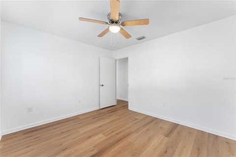 House in Gainesville, Florida 2 bedrooms, 98.66 sq.m. № 2122640 - photo 20