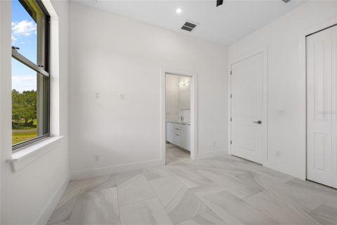 House in Punta Gorda, Florida 3 bedrooms, 196.3 sq.m. № 1827752 - photo 30