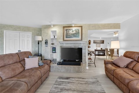 Condo in Punta Gorda, Florida, 3 bedrooms  № 2103267 - photo 18