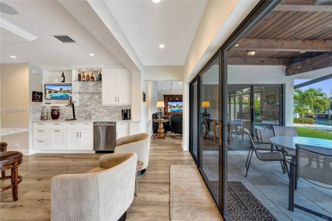 Купить виллу или дом в Форт-Лодердейл, Флорида 3 спальни, 252.88м2, № 2065245 - фото 12