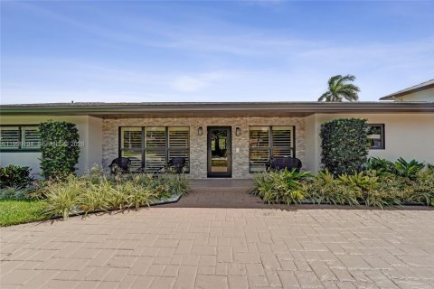 Купить виллу или дом в Форт-Лодердейл, Флорида 3 спальни, 252.88м2, № 2065245 - фото 4