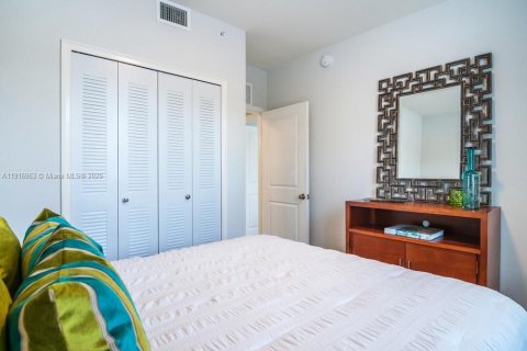 Villa ou maison à louer à Miami, Floride: 2 chambres, 69.68 m2 № 1973715 - photo 9