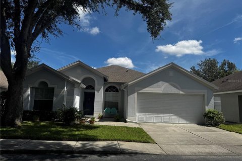 Villa ou maison à vendre à Tampa, Floride: 3 chambres, 142.88 m2 № 2210989 - photo 2