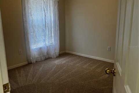 Villa ou maison à vendre à Tampa, Floride: 3 chambres, 142.88 m2 № 2210989 - photo 8