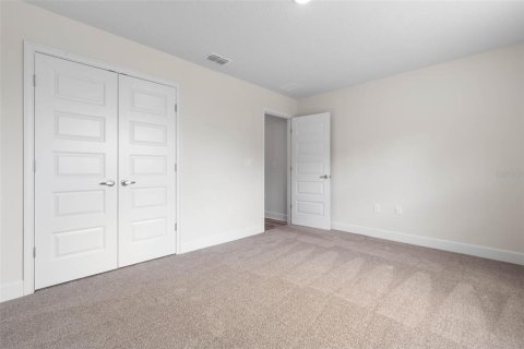 House in Palm Coast, Florida 4 bedrooms, 180.14 sq.m. № 1543565 - photo 25