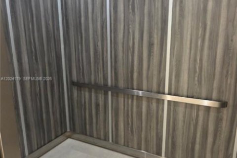 Condo in Orlando, Florida, 3 bedrooms  № 2077576 - photo 27