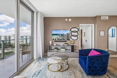 Купить кондоминиум в Холливуд, Флорида 3 комнаты, 99.87м2, № 2147002 - фото 14