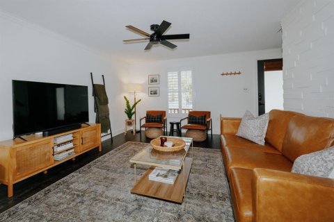 Casa en venta en Sarasota, Florida, 4 dormitorios, 124.86 m2 № 1899159 - foto 6
