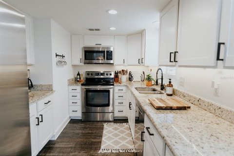 Casa en venta en Sarasota, Florida, 4 dormitorios, 124.86 m2 № 1899159 - foto 14