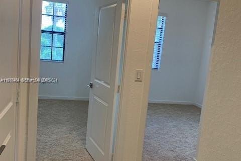 Снять в аренду таунхаус в Флорида-Сити, Флорида 3 спальни, 136.19м2, № 1989213 - фото 12