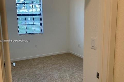 Снять в аренду таунхаус в Флорида-Сити, Флорида 3 спальни, 136.19м2, № 1989213 - фото 11