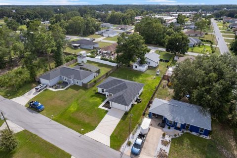 House in Summerfield, Florida 3 bedrooms, 127.83 sq.m. № 1876751 - photo 27